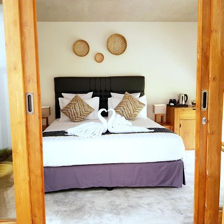 The Edicha Bed and Breakfast Lovina Exteriör bild