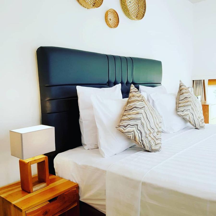 The Edicha Bed and Breakfast Lovina Exteriör bild